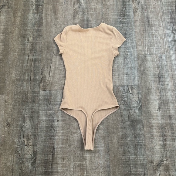 American Eagle Tan Bodysuit Size Small - Picture 4 of 4